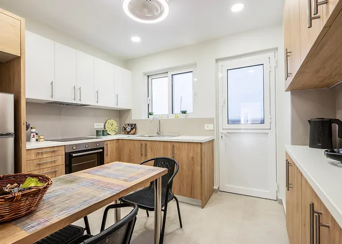 Casa Diana - コス・タウン